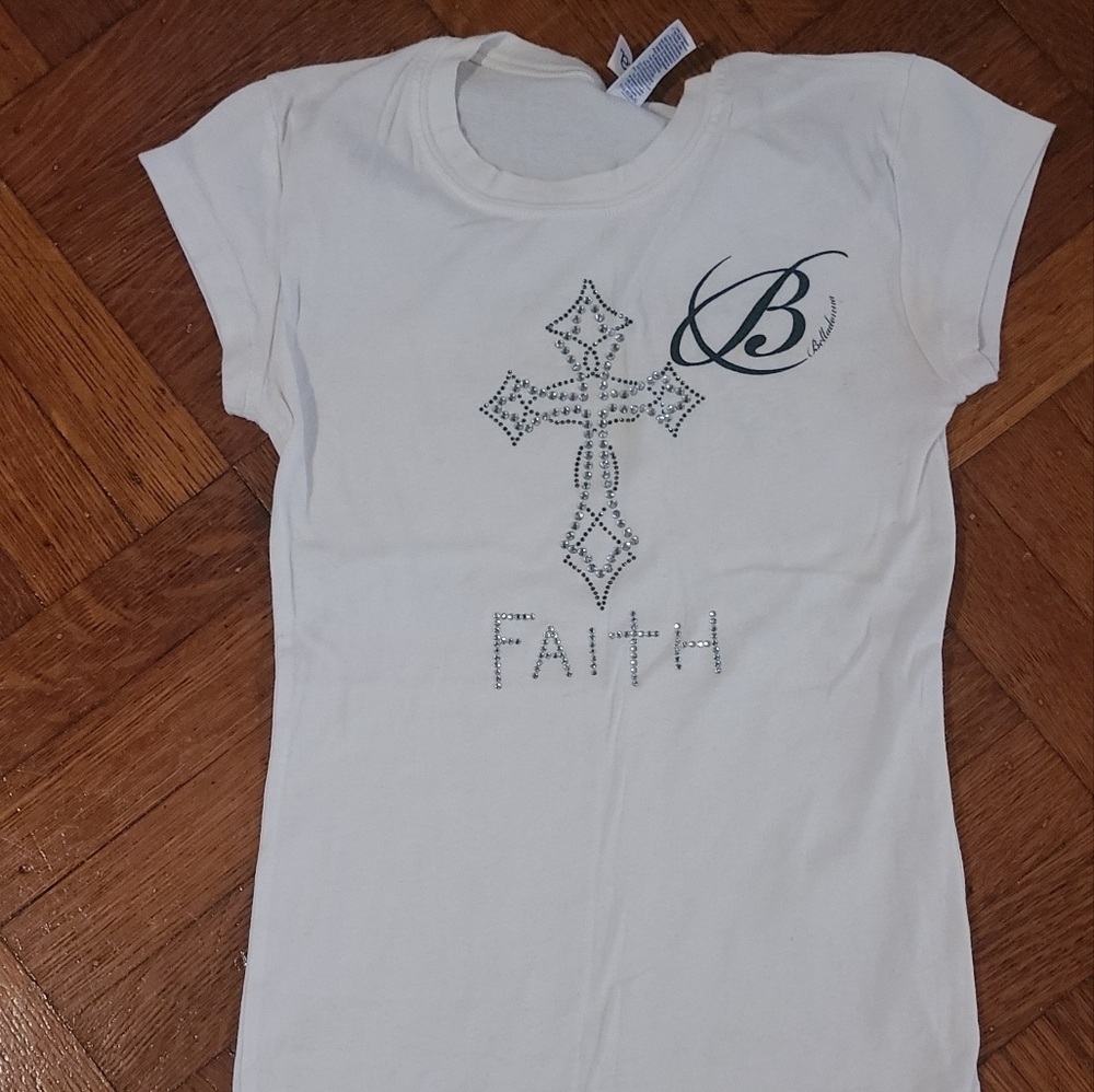 Shades of love express your passion white t shirt cap sleeves sz small  hp🔥🔥 - Picture 5 of 6